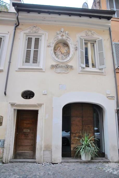 My Place In Trastevere Rome Bagian luar foto