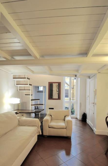 My Place In Trastevere Rome Bagian luar foto
